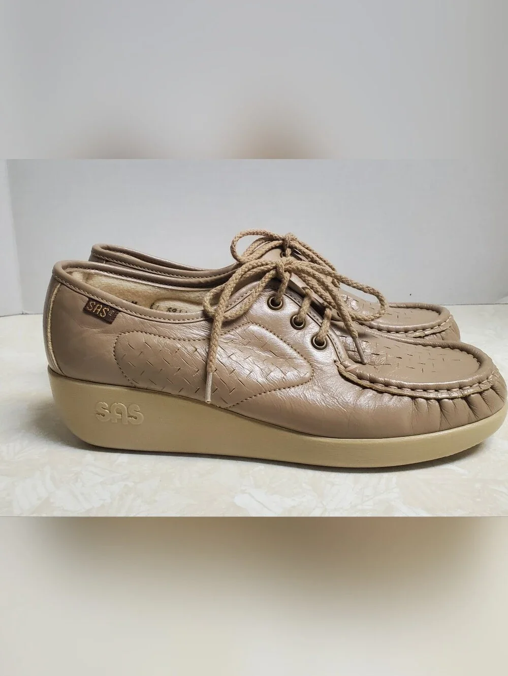 SAS Mocha Leather Walking Shoe USA